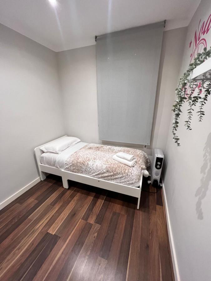 Ca La Noa Apartamento Viladecáns Exterior foto