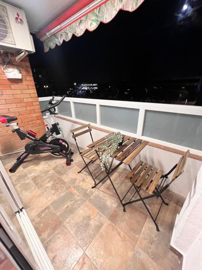 Ca La Noa Apartamento Viladecáns Exterior foto