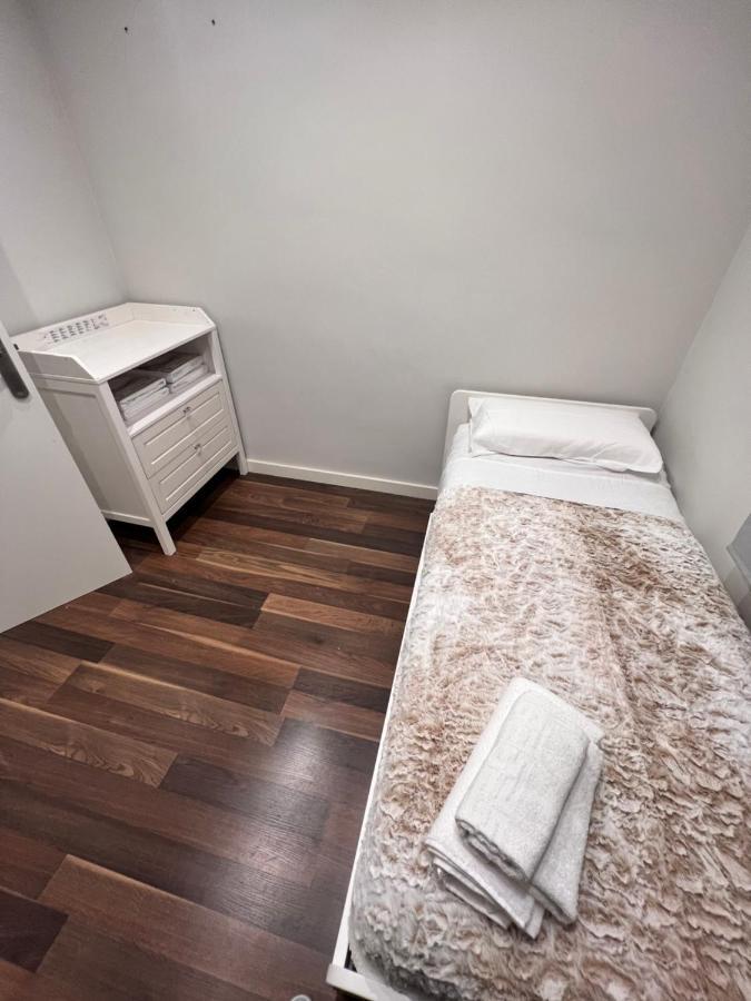 Ca La Noa Apartamento Viladecáns Exterior foto